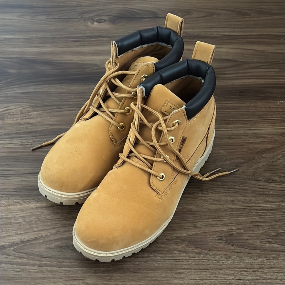 Timberland Tan Leather Boots
